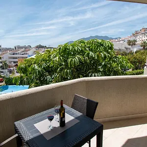 Apartment Benal Superb Front 1 Bedroom Apartment, Sleeps 5, Benalmadena